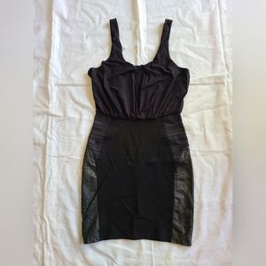 Alice and Olivia black bodycon dress leather trim size 4